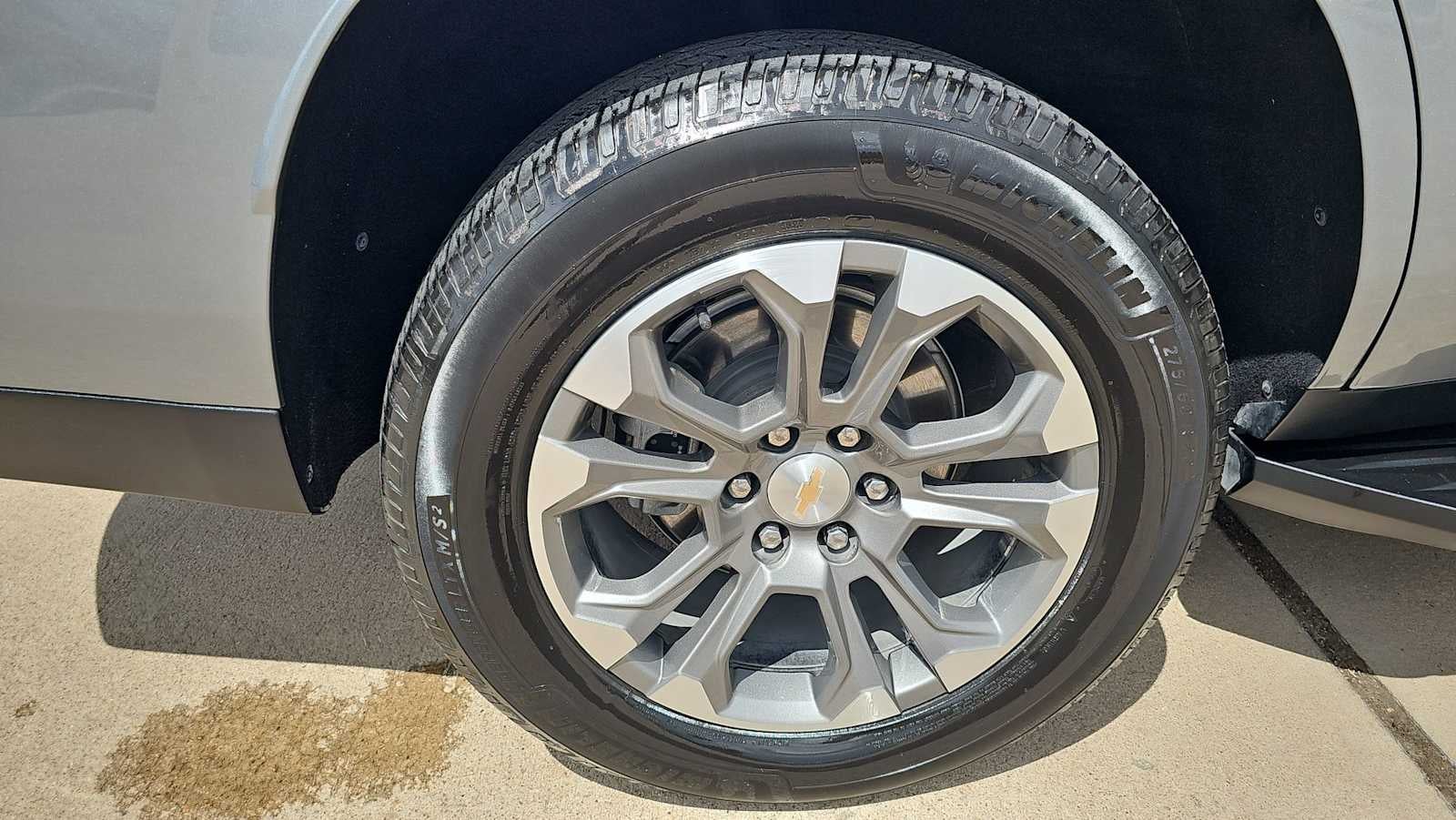 2025 Chevrolet Tahoe LS
