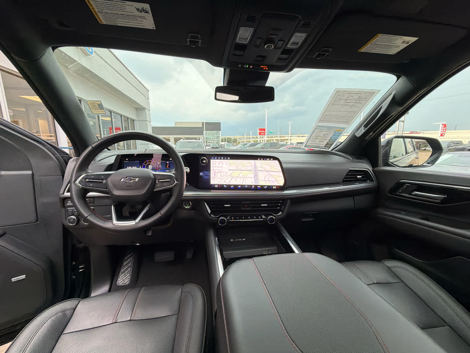 2025 Chevrolet Suburban RST