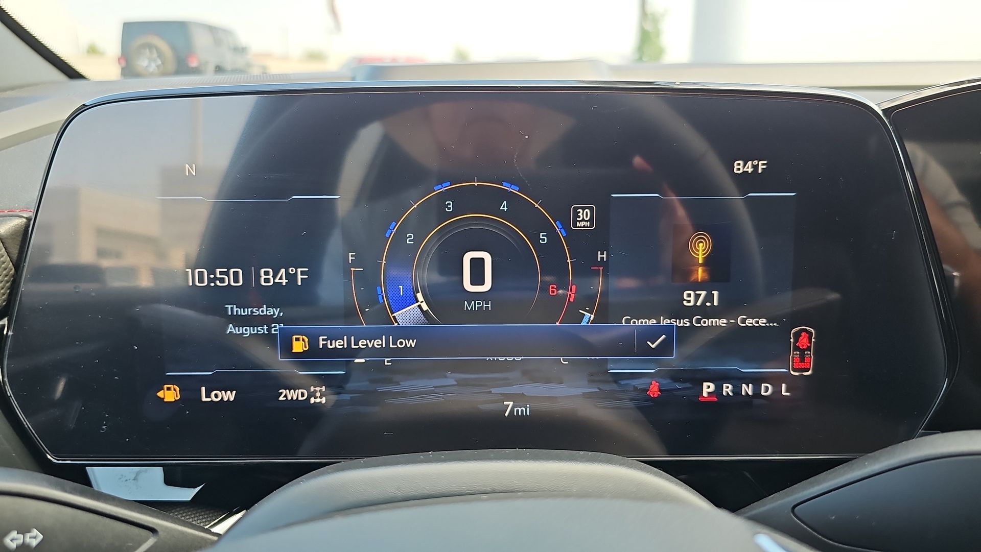 2025 Chevrolet Suburban RST