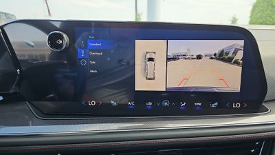 2025 Chevrolet Suburban RST