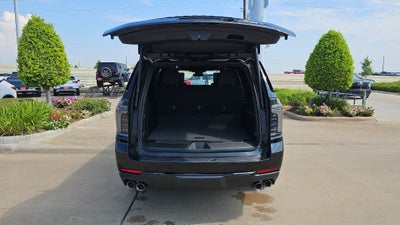 2025 Chevrolet Suburban RST