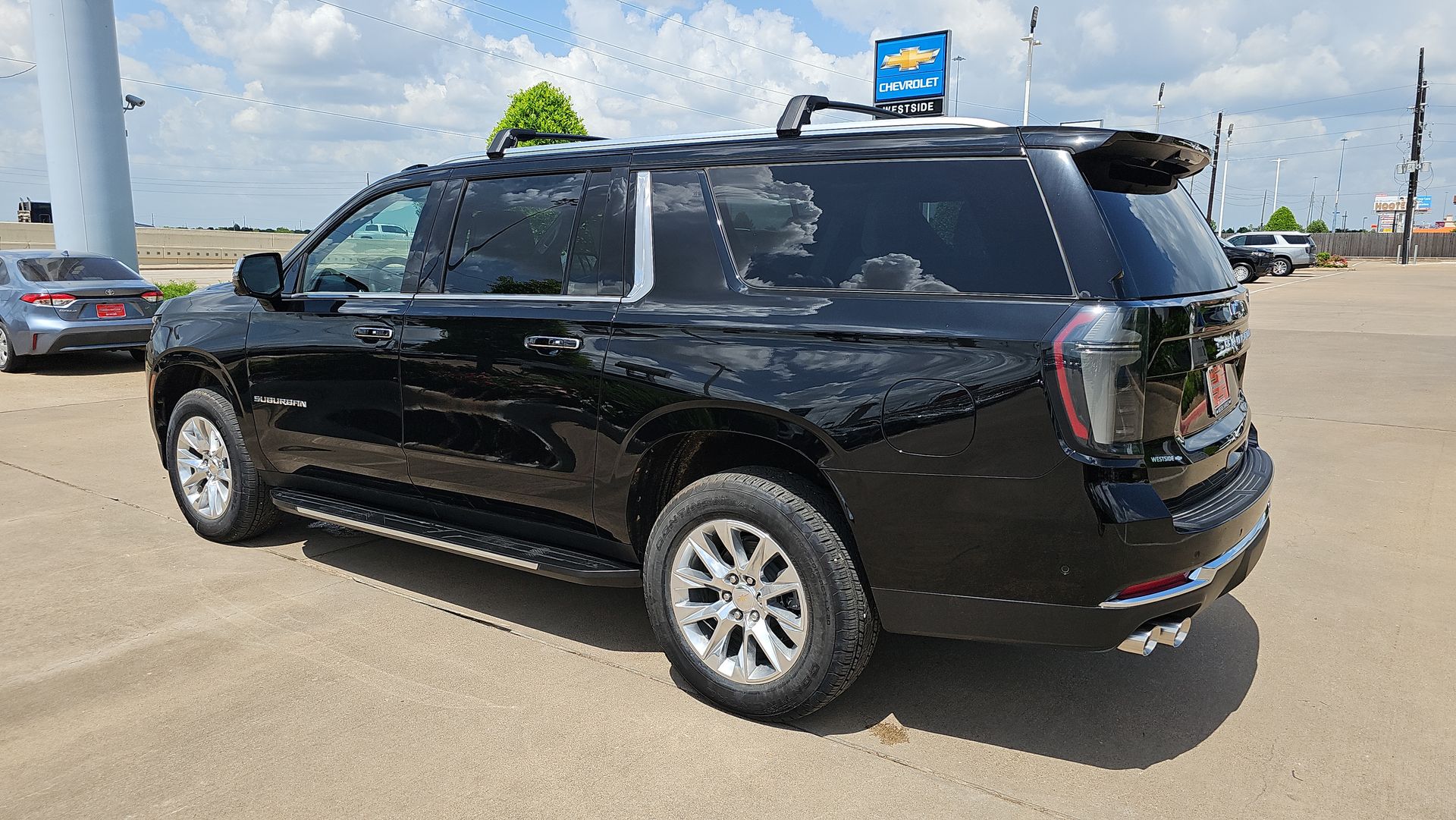 2025 Chevrolet Suburban Premier