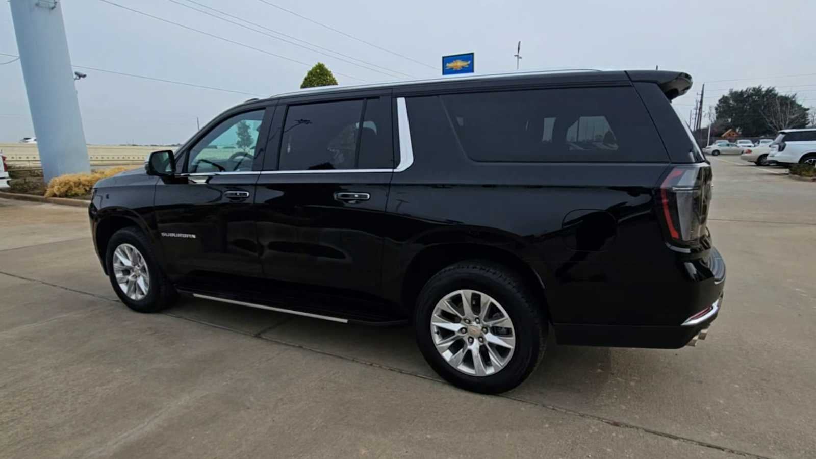 2025 Chevrolet Suburban Premier