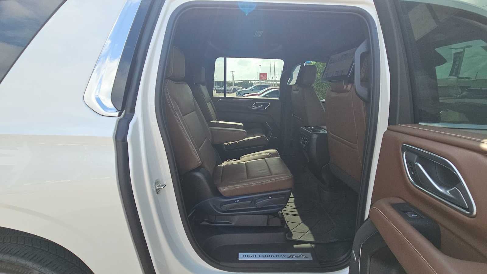 2024 Chevrolet Suburban High Country