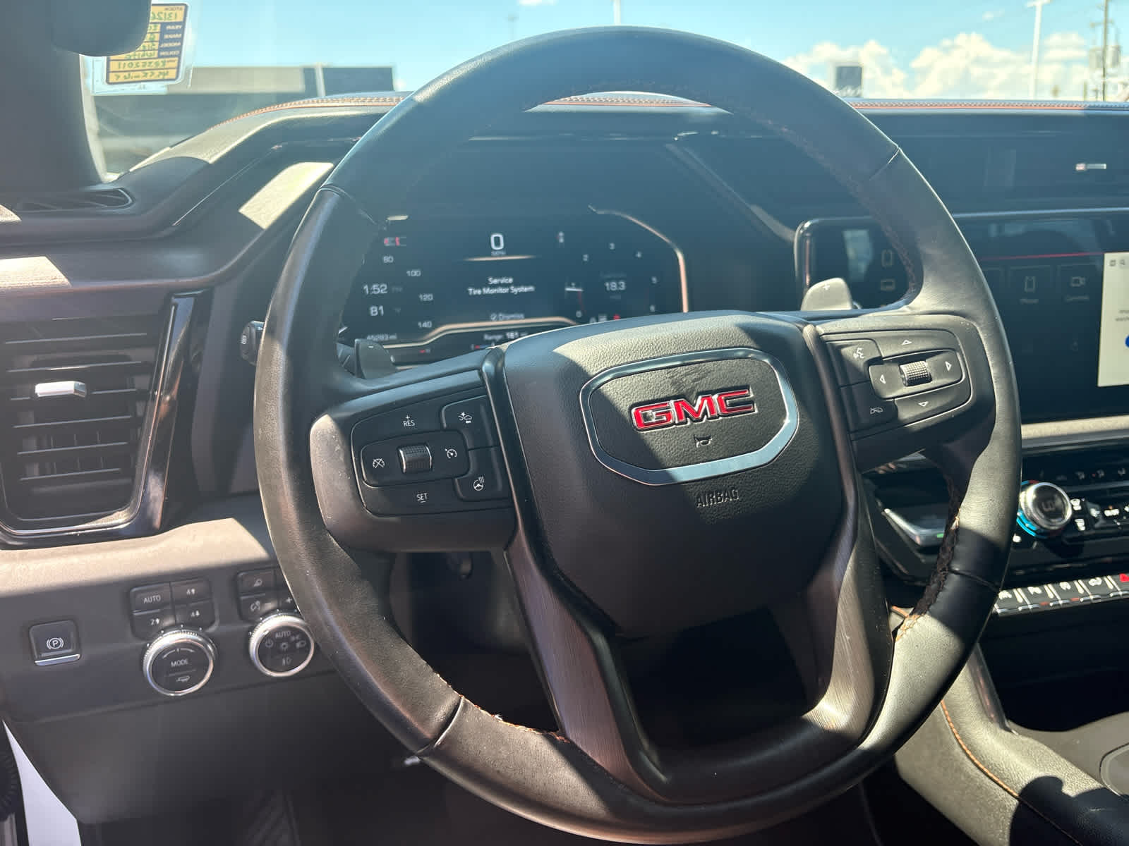 2024 GMC Sierra 1500 AT4