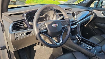 2025 Cadillac XT6 Premium Luxury