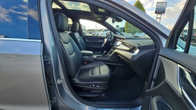 2025 Cadillac XT6 Premium Luxury