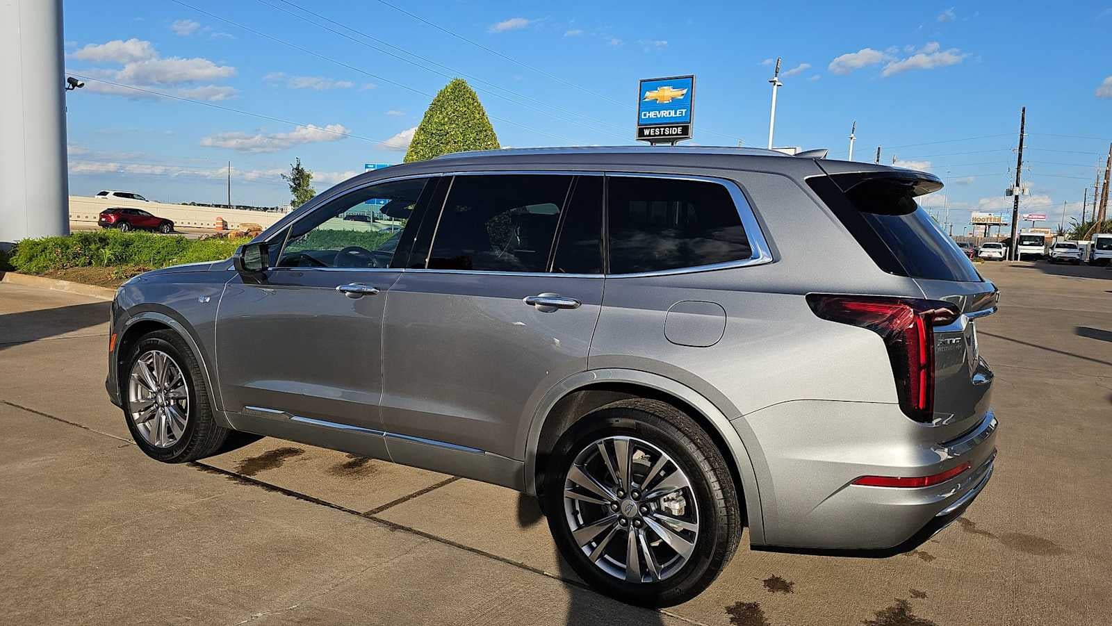 2025 Cadillac XT6 Premium Luxury