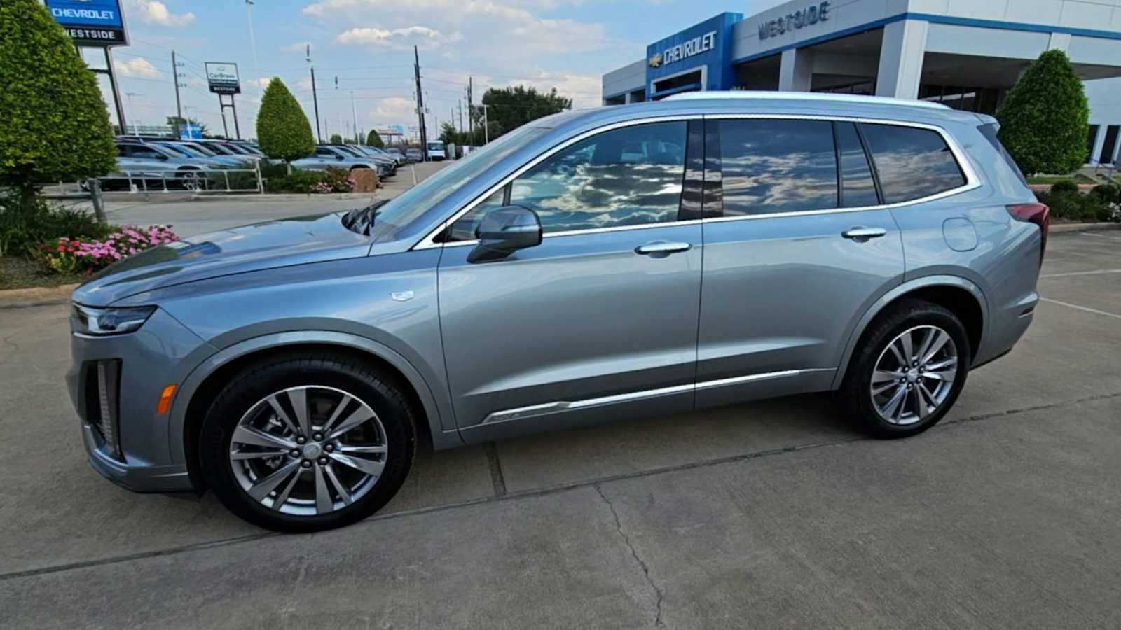 2025 Cadillac XT6 Premium Luxury