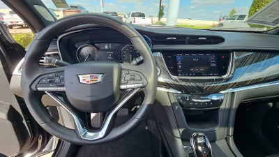 2025 Cadillac XT6 Premium Luxury