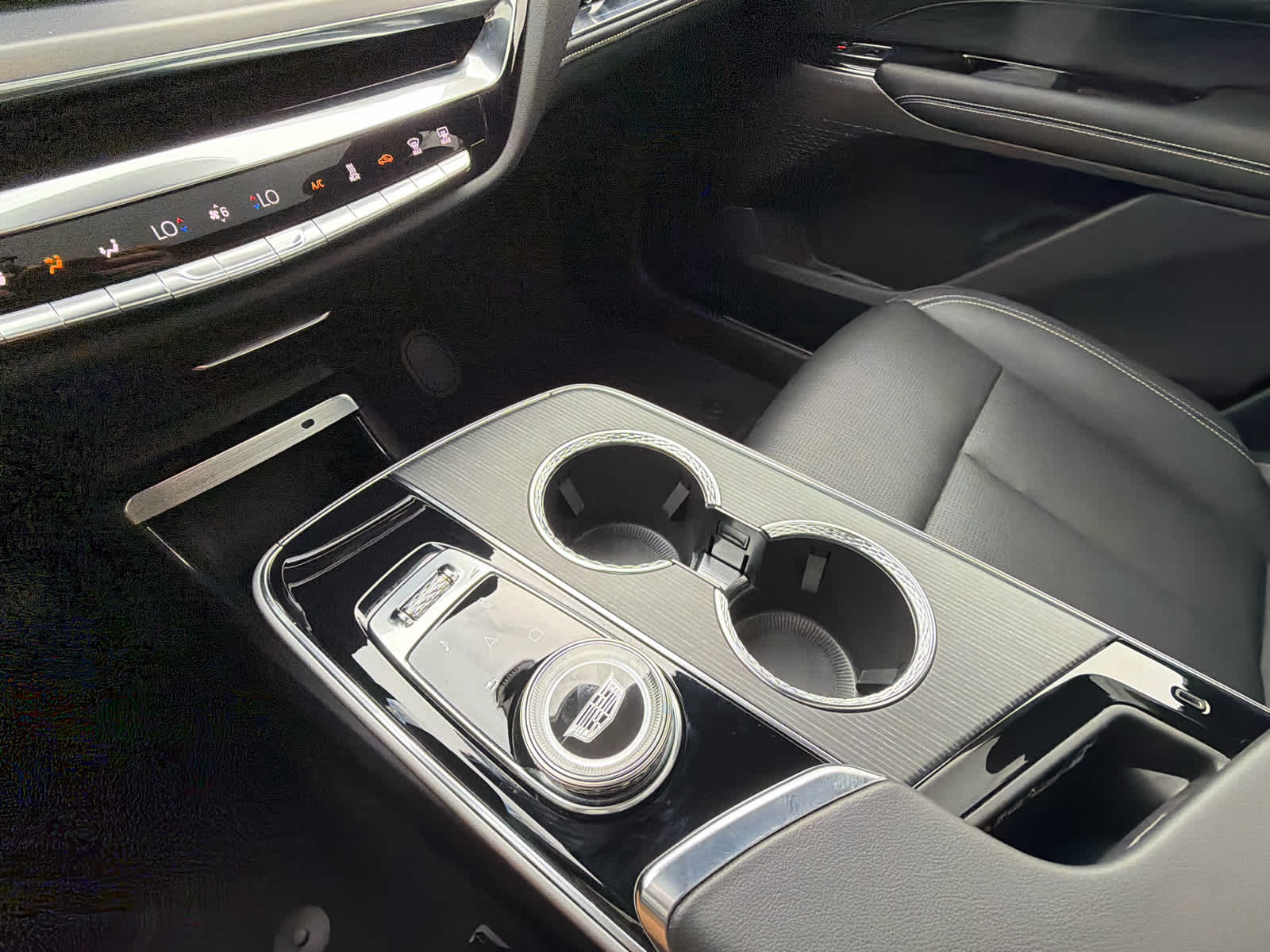 2024 Cadillac LYRIQ Sport 1