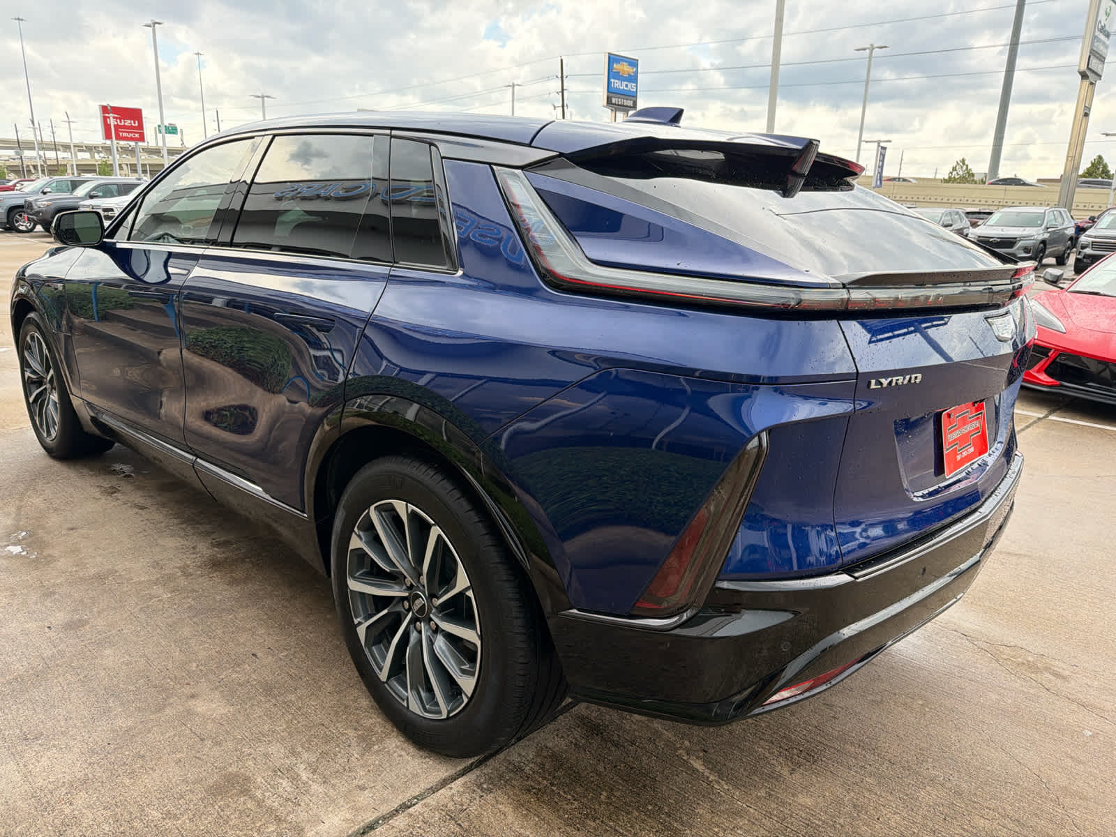 2024 Cadillac LYRIQ Sport 1