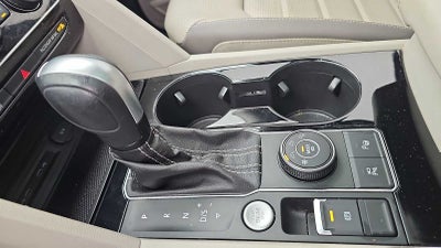 2022 Volkswagen Atlas 3.6L V6 SEL Premium R-Line