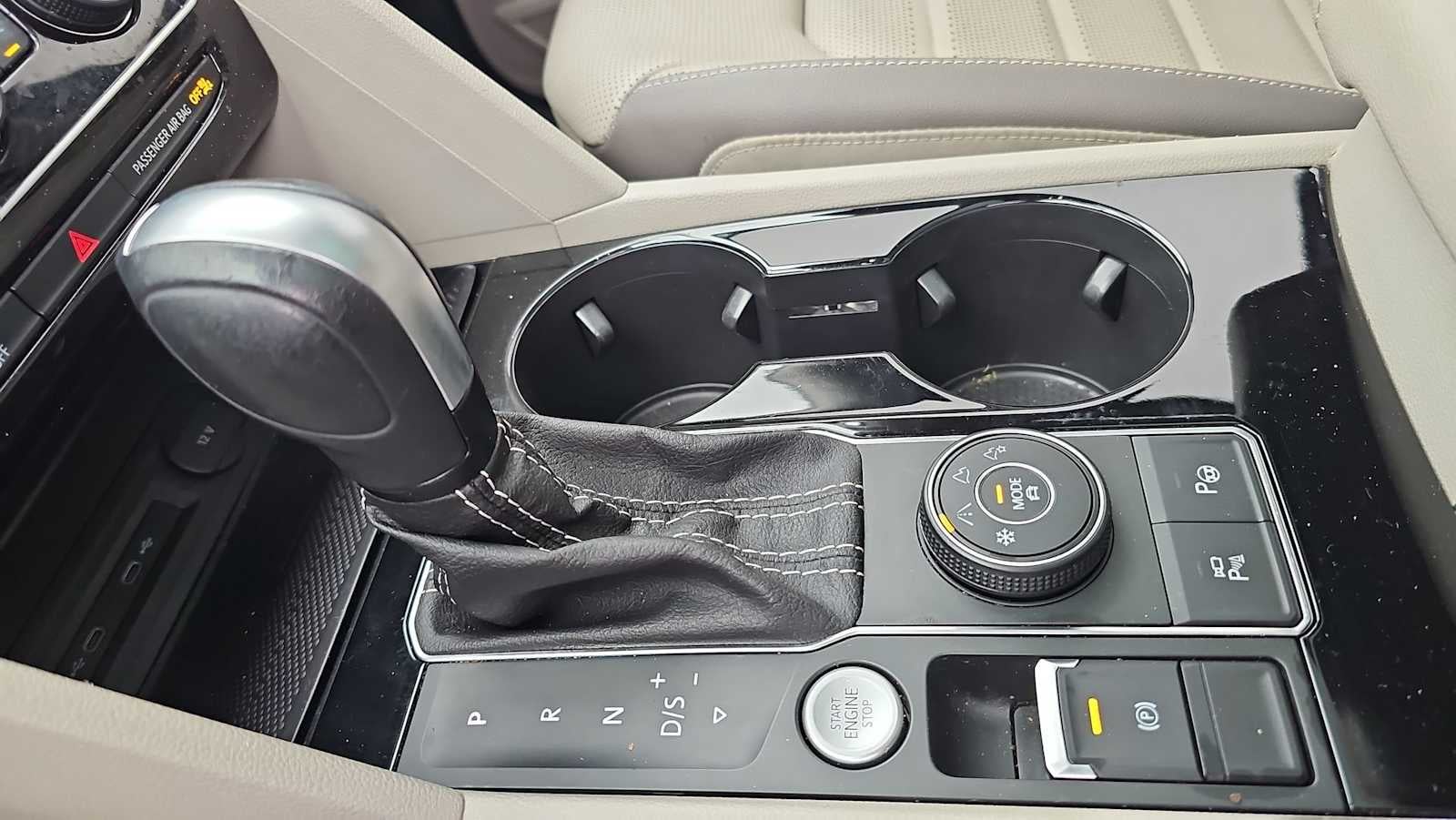 2022 Volkswagen Atlas 3.6L V6 SEL Premium R-Line