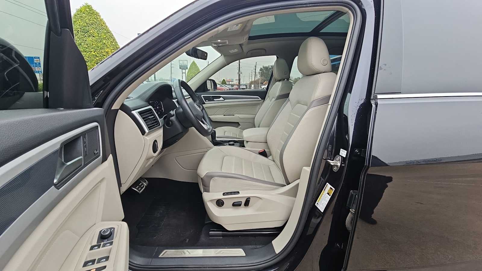 2022 Volkswagen Atlas 3.6L V6 SEL Premium R-Line