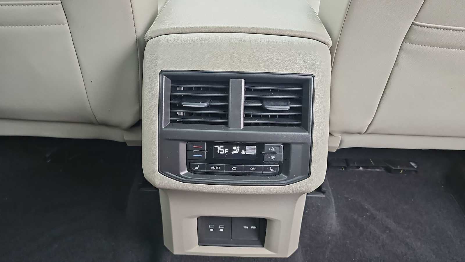 2022 Volkswagen Atlas 3.6L V6 SEL Premium R-Line