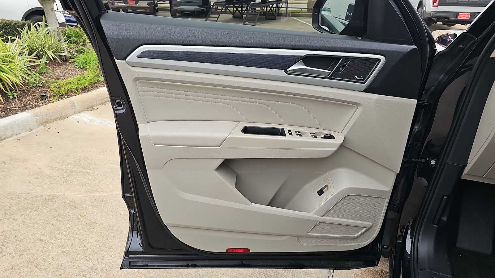 2022 Volkswagen Atlas 3.6L V6 SEL Premium R-Line