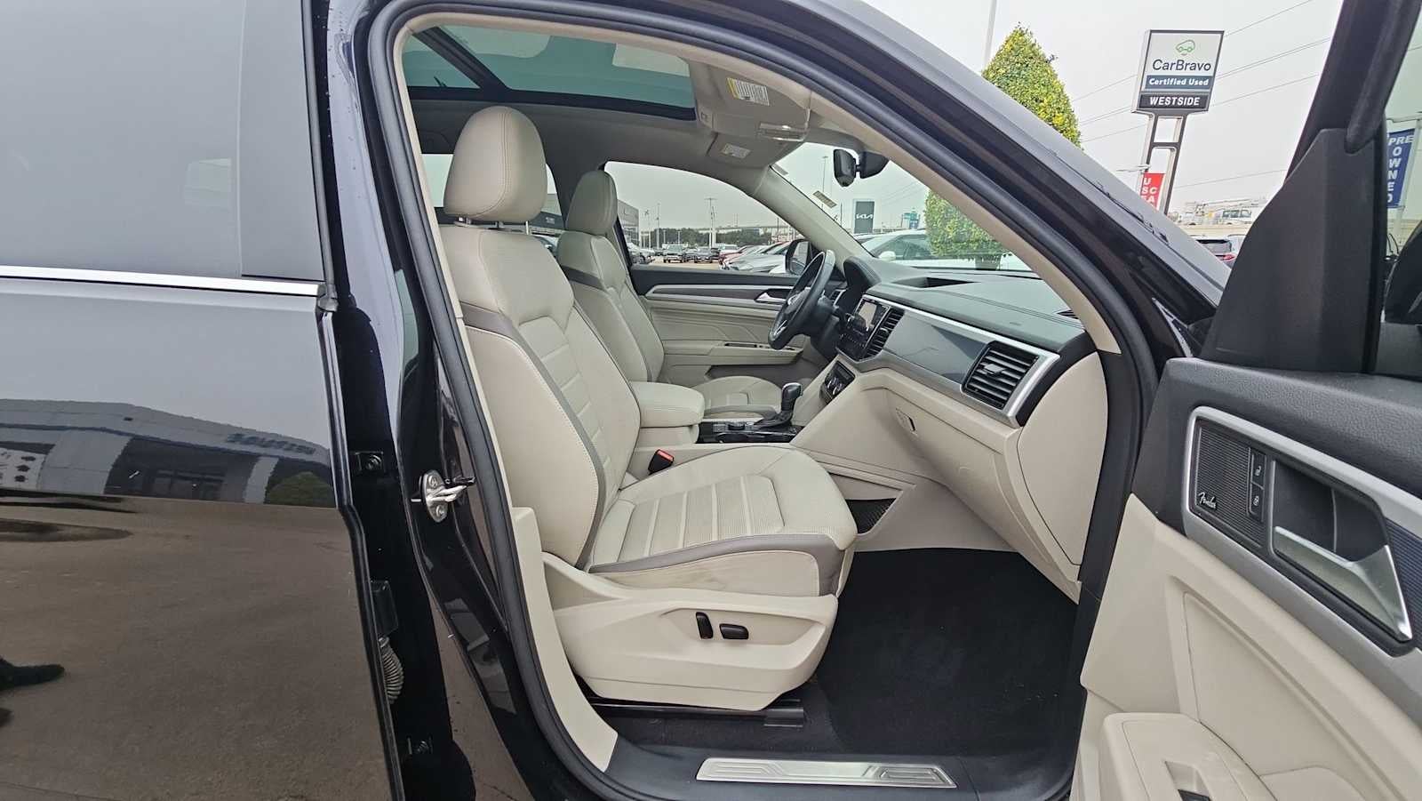 2022 Volkswagen Atlas 3.6L V6 SEL Premium R-Line