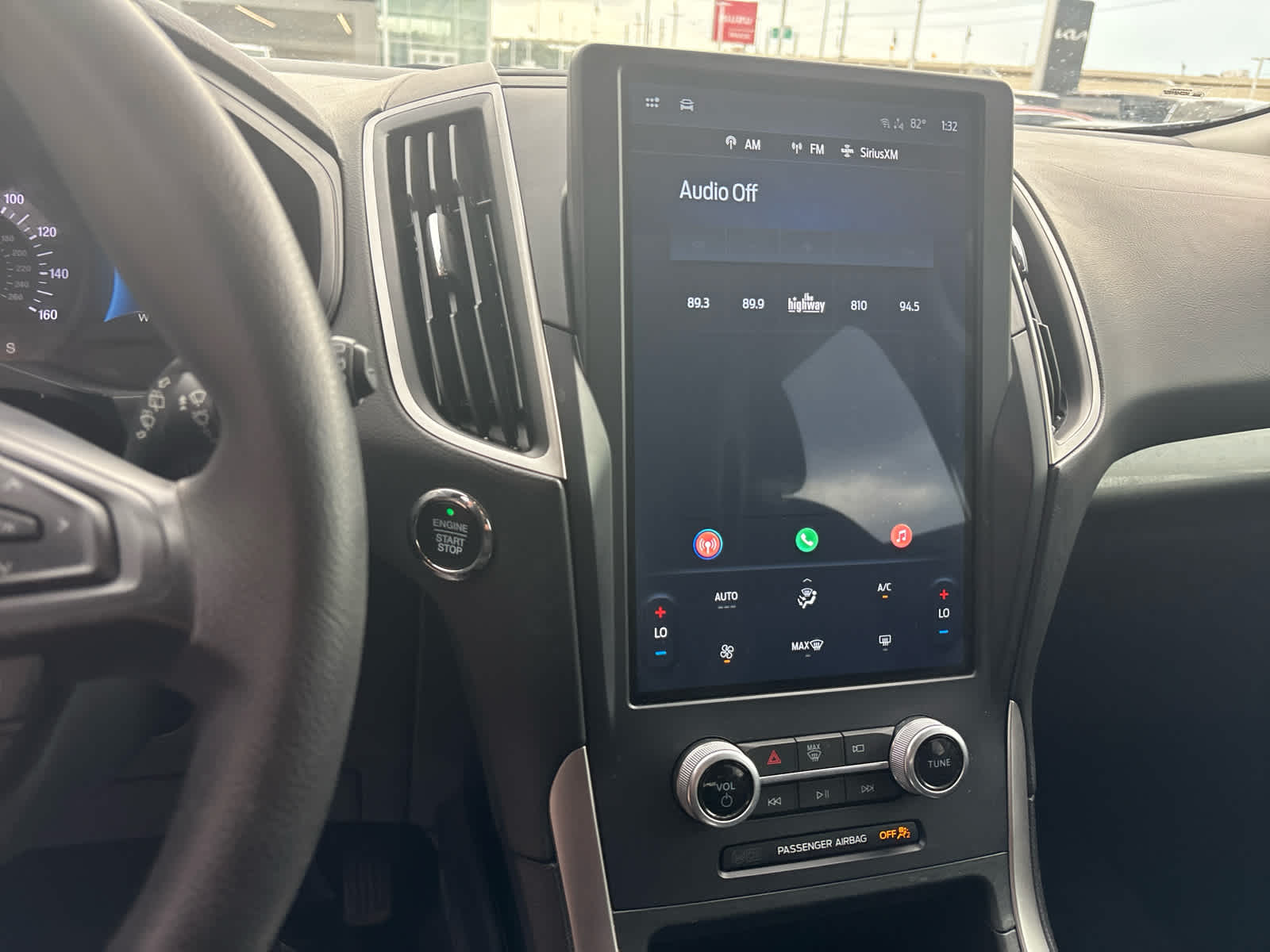 2022 Ford Edge SE