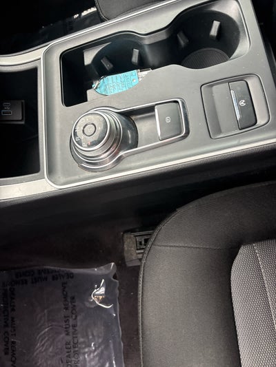 2022 Ford Edge SE