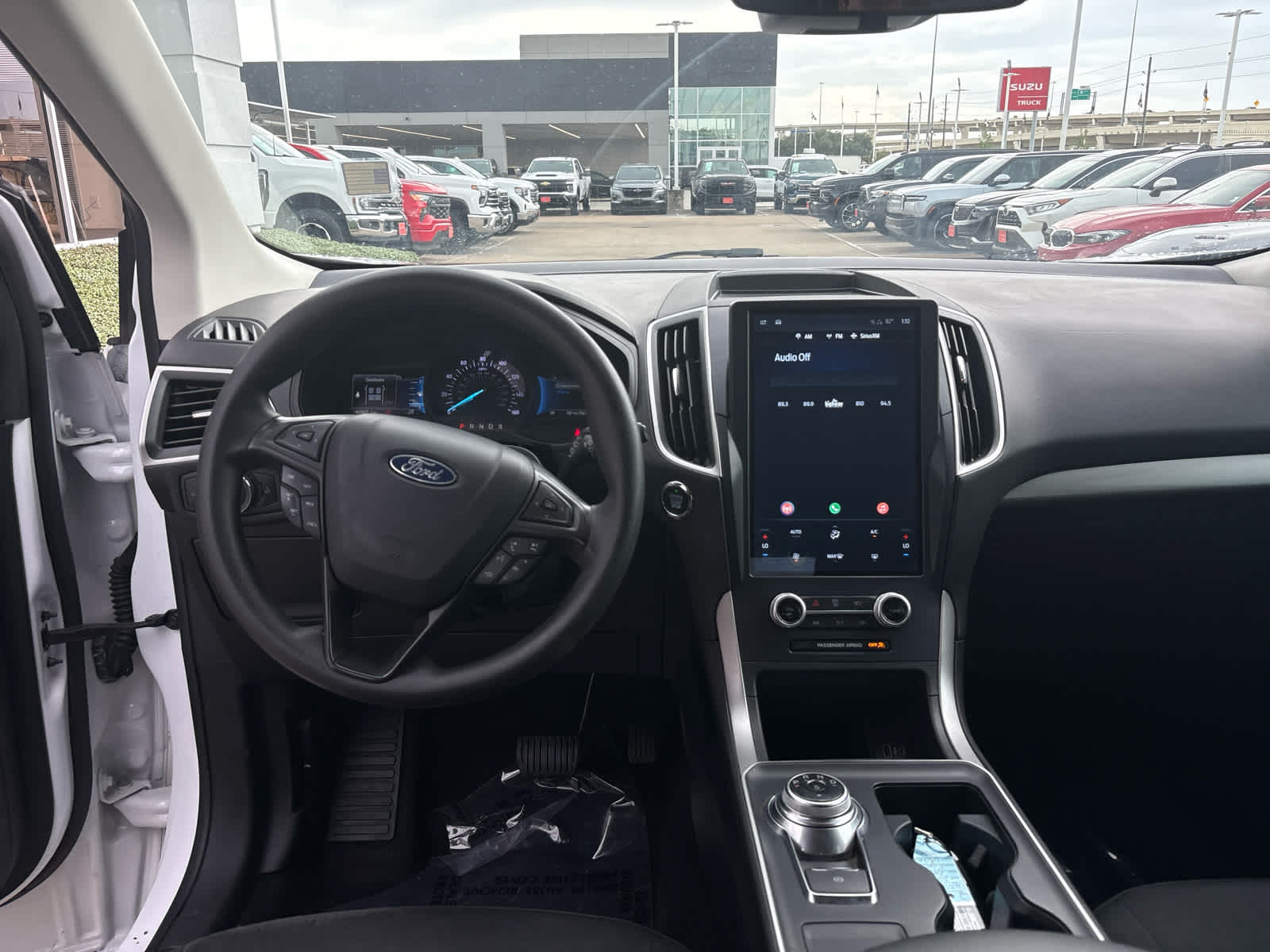 2022 Ford Edge SE