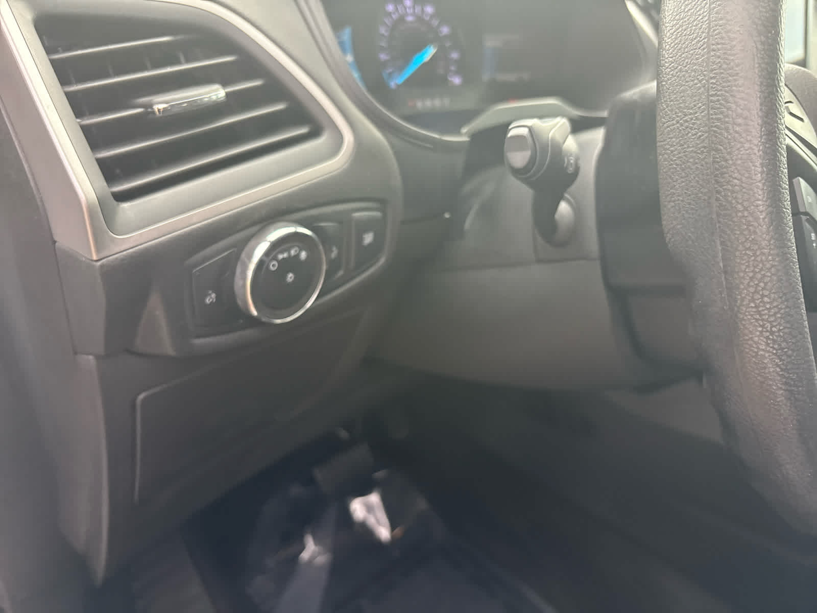 2022 Ford Edge SE