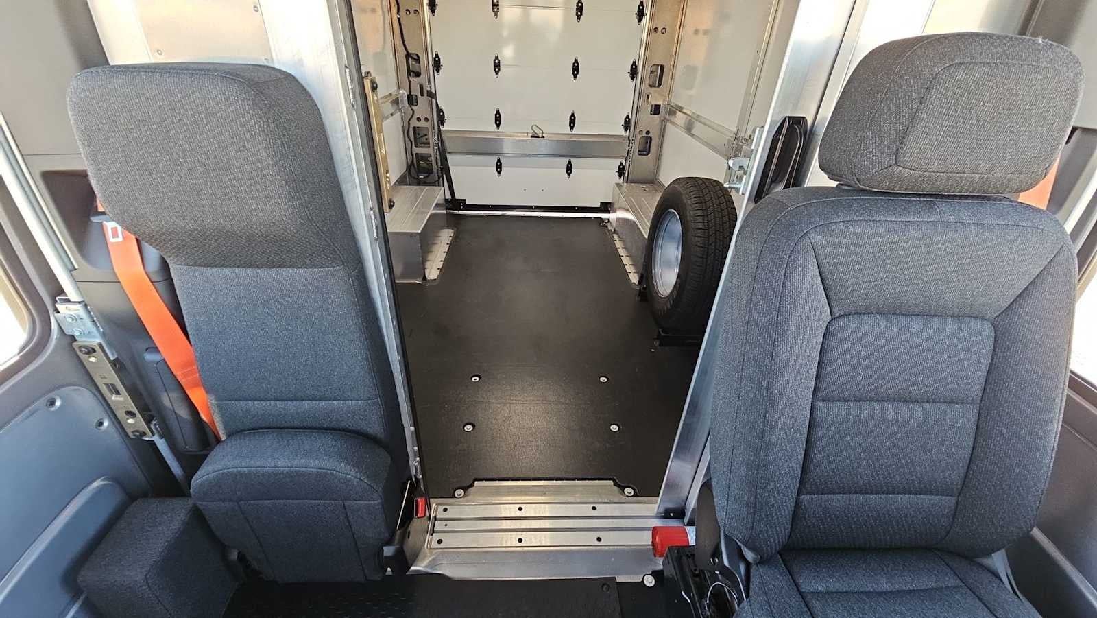 2025 Chevrolet BrightDrop 400 AWD 400