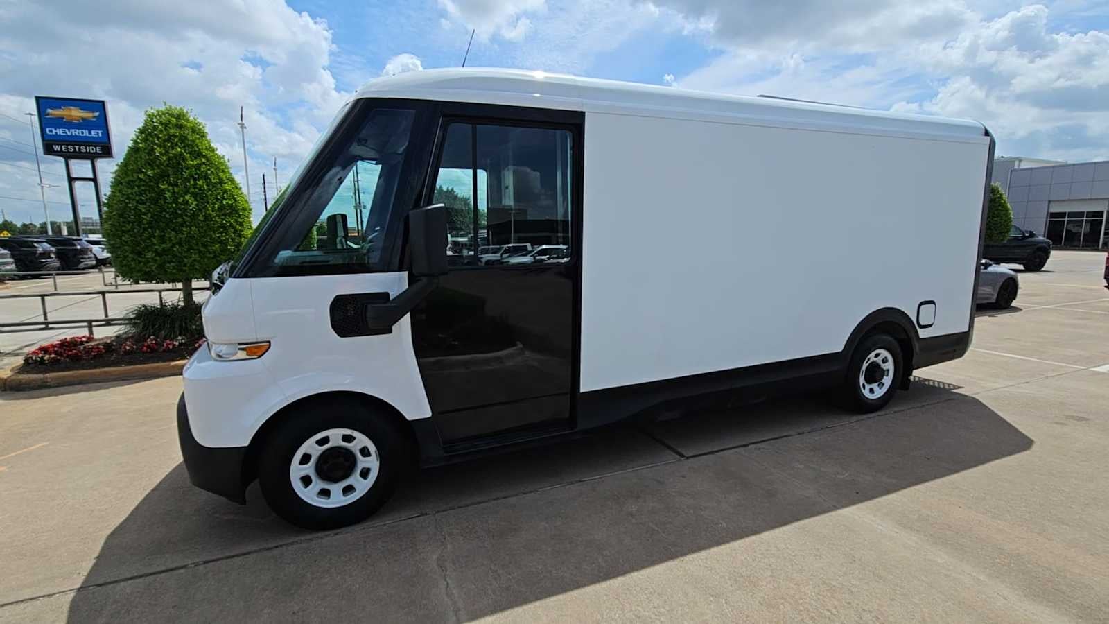 2024 BrightDrop Zevo 600 EJY