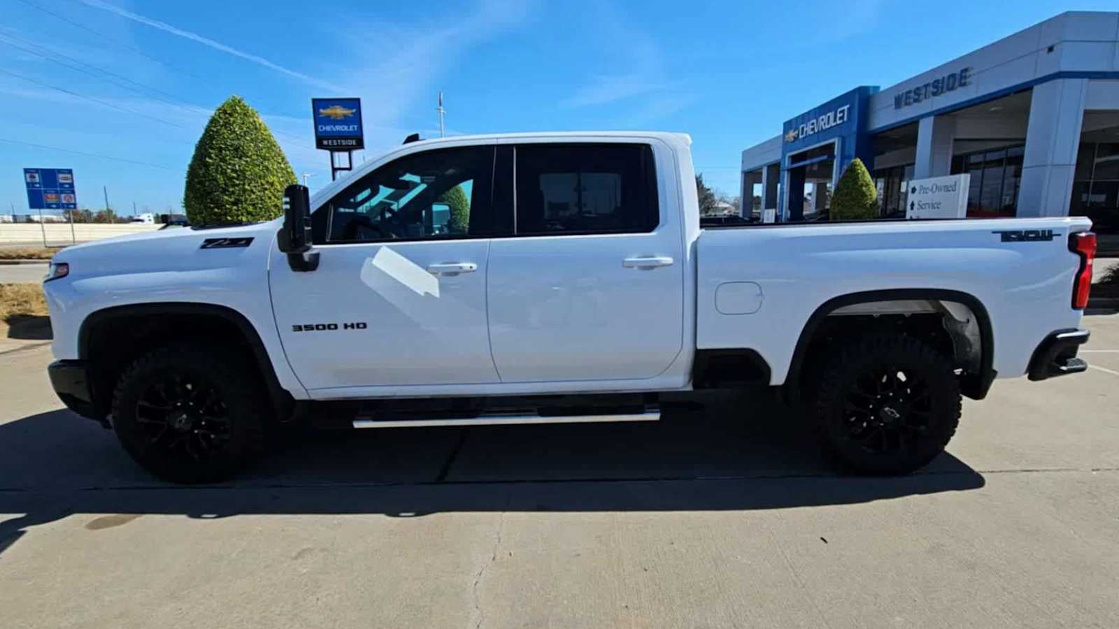 2025 Chevrolet Silverado 3500 HD LT