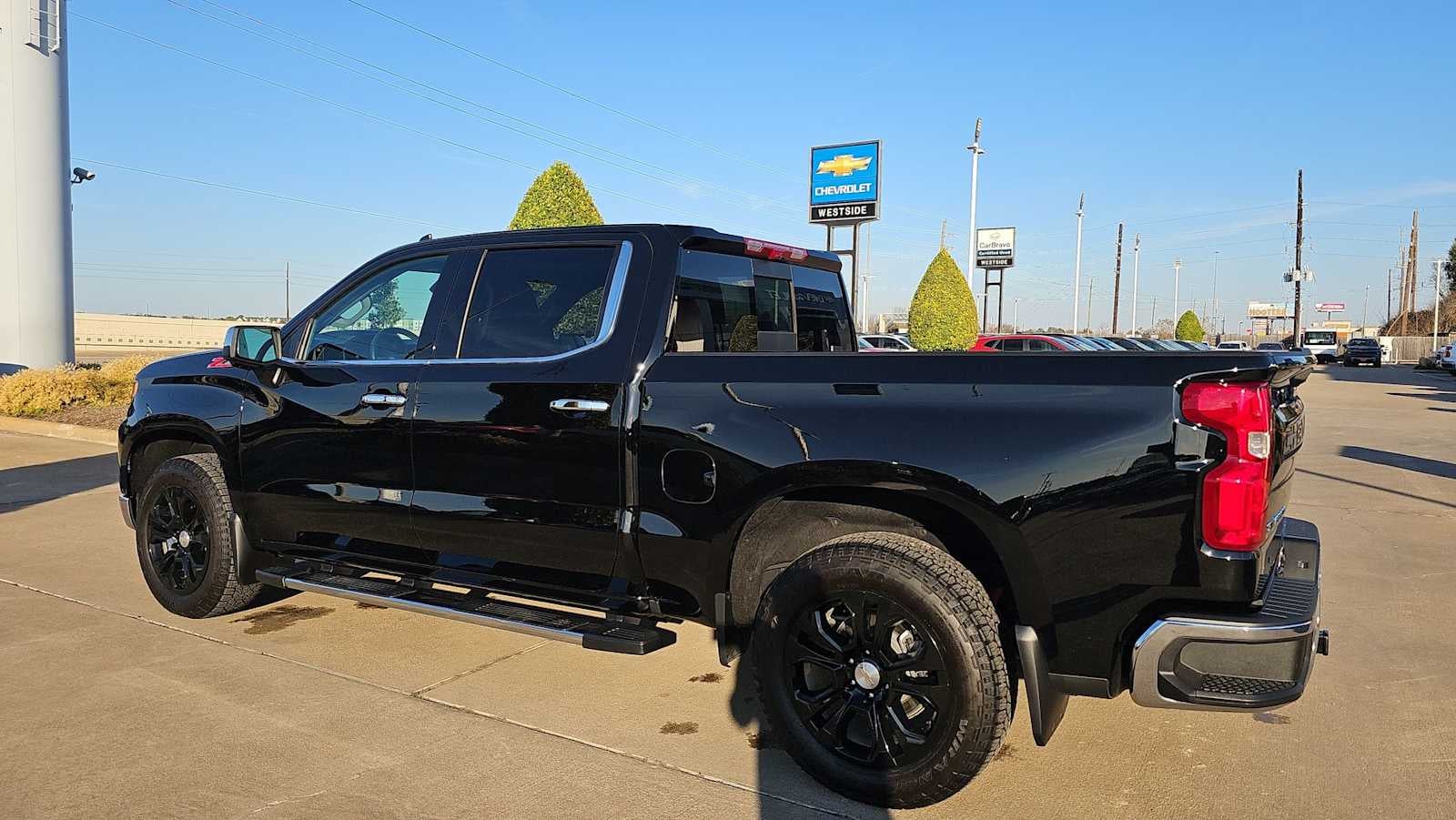 2025 Chevrolet Silverado 1500 LTZ