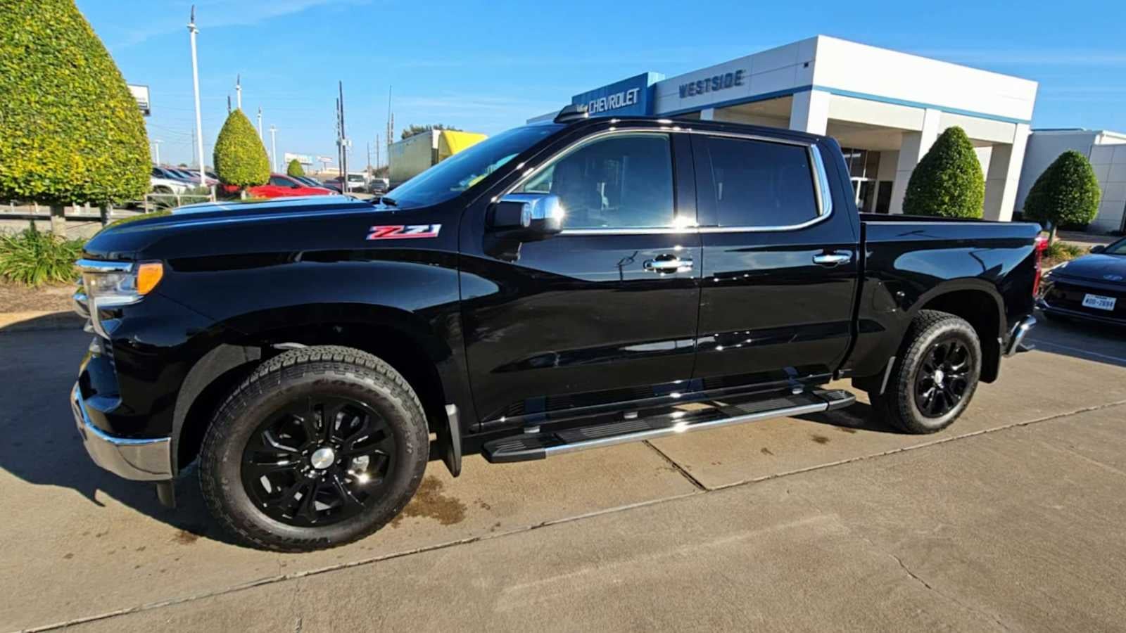 2025 Chevrolet Silverado 1500 LTZ