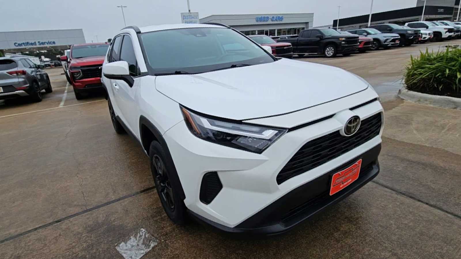 2024 Toyota RAV4 XLE