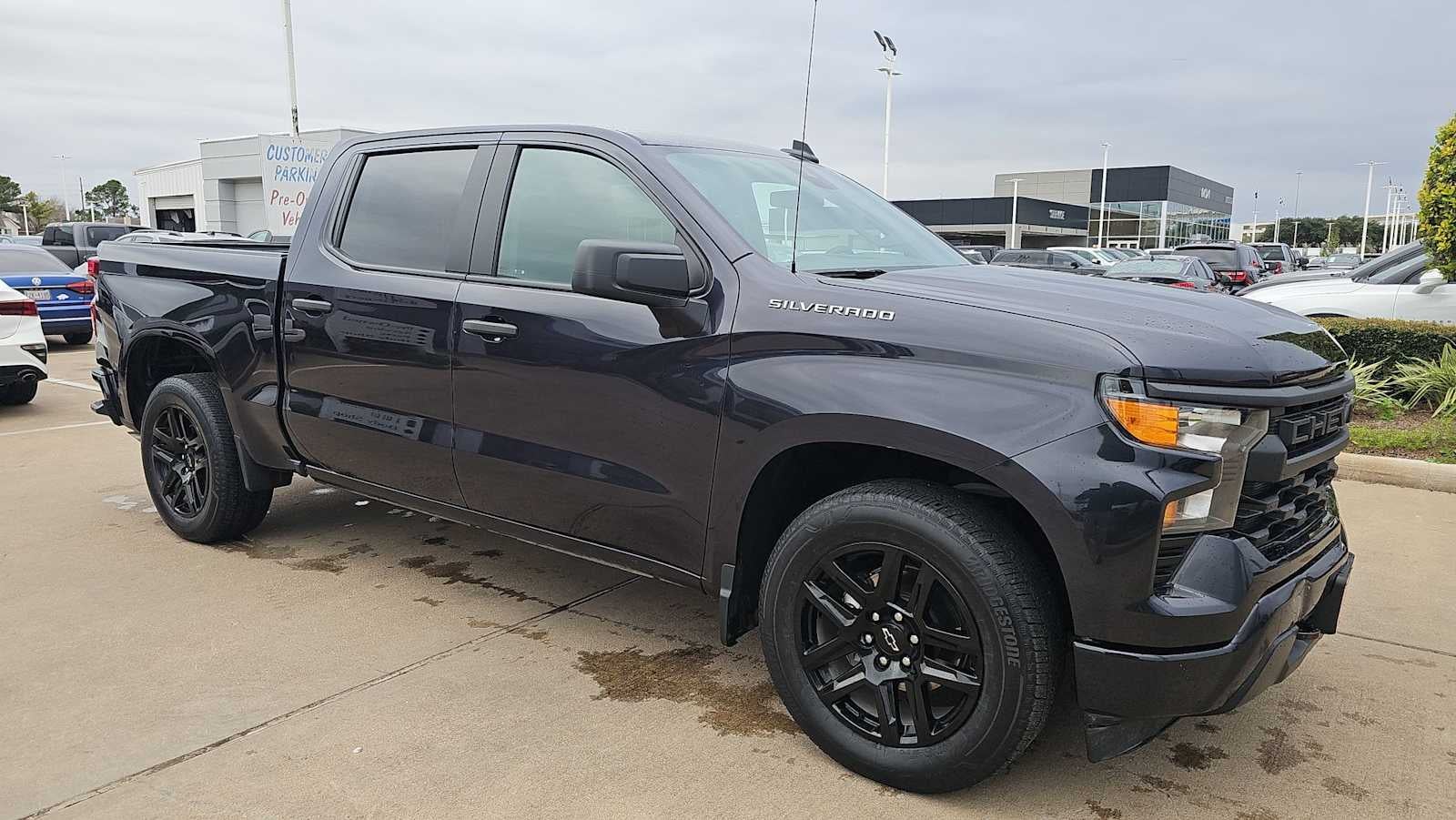 2023 Chevrolet Silverado 1500 Custom