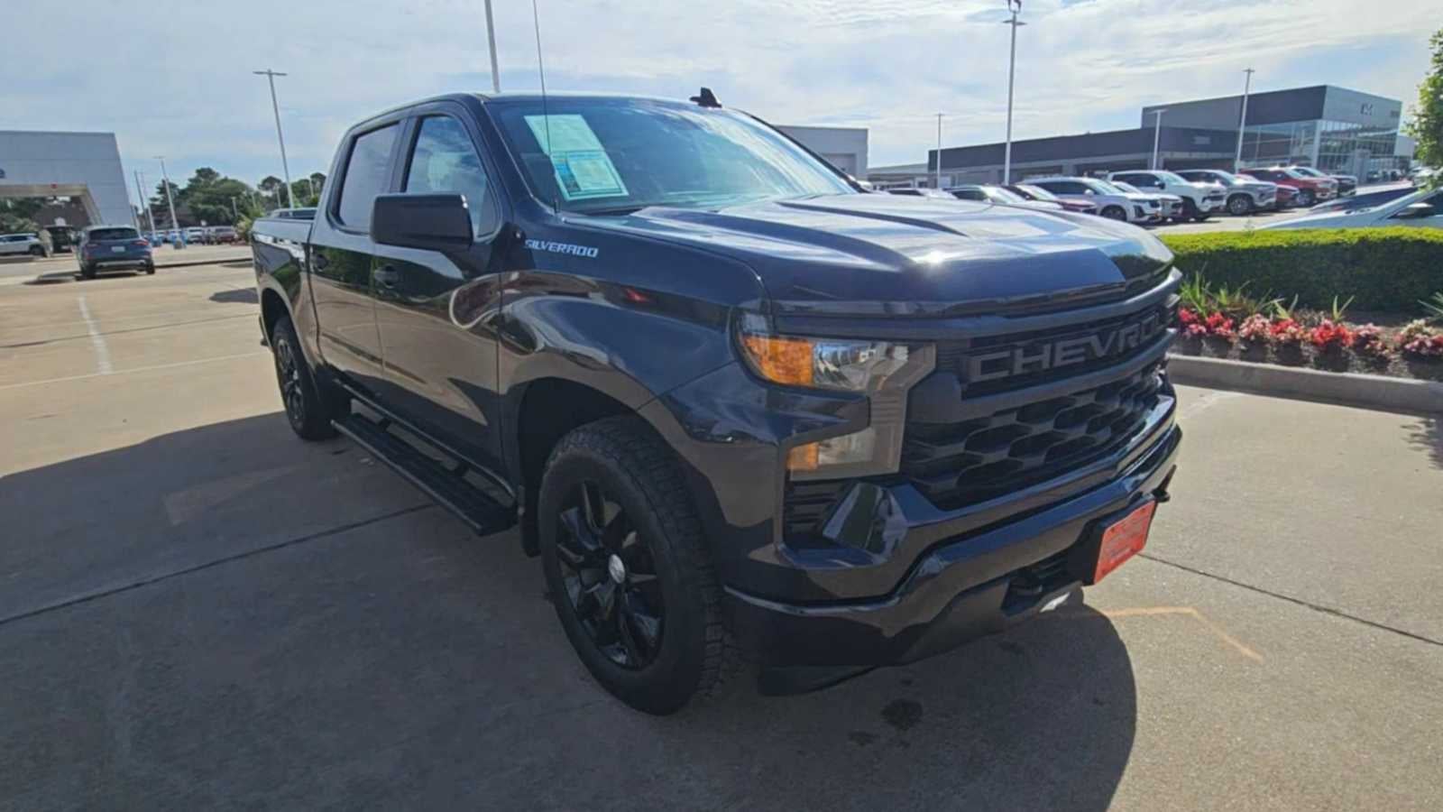 2023 Chevrolet Silverado 1500 Custom