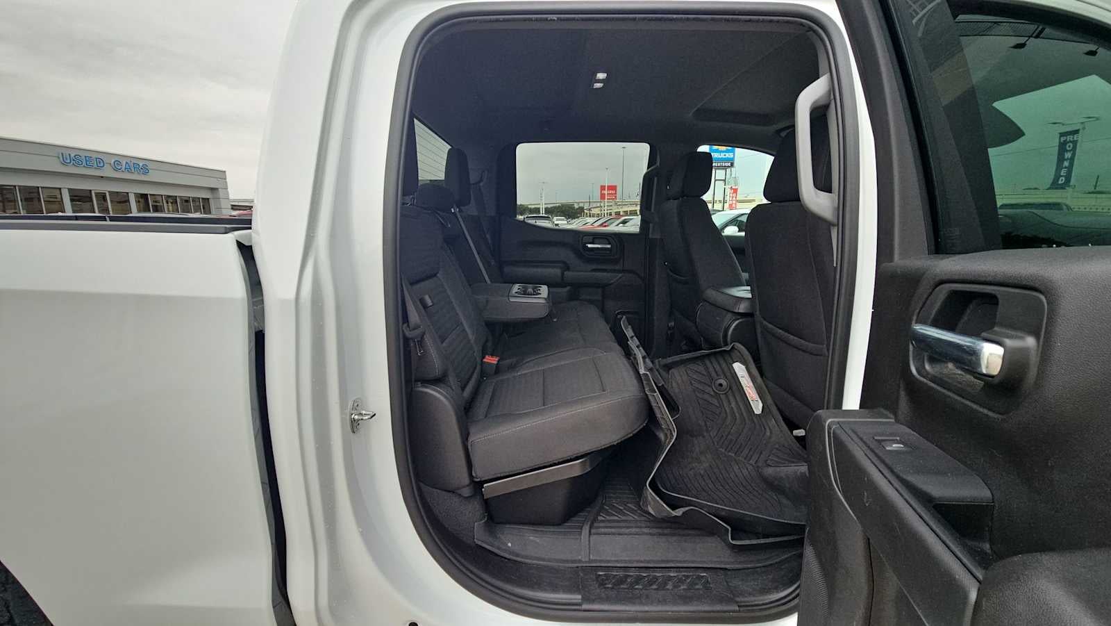 2022 Chevrolet Silverado 1500 Custom Trail Boss