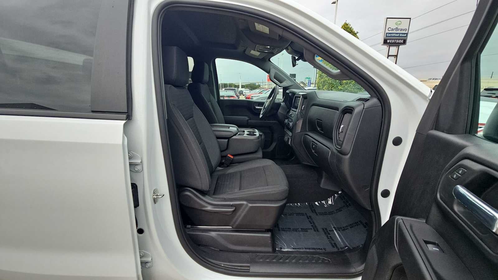 2022 Chevrolet Silverado 1500 Custom Trail Boss