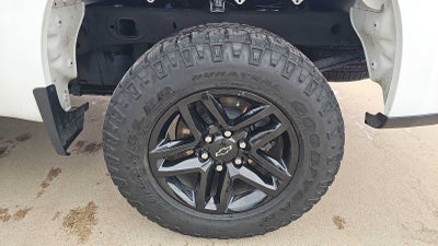 2022 Chevrolet Silverado 1500 Custom Trail Boss