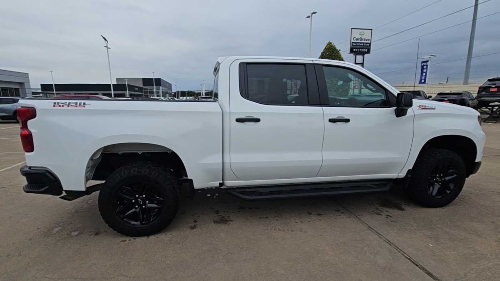 2022 Chevrolet Silverado 1500 Custom Trail Boss