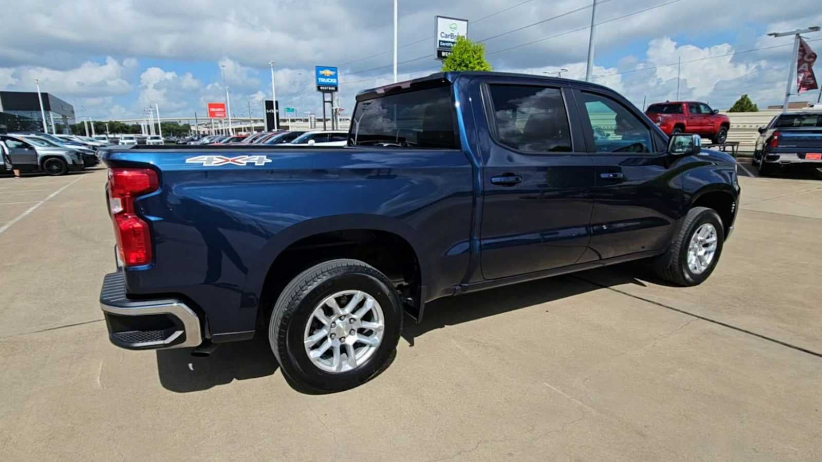 2022 Chevrolet Silverado 1500 LT (2FL)