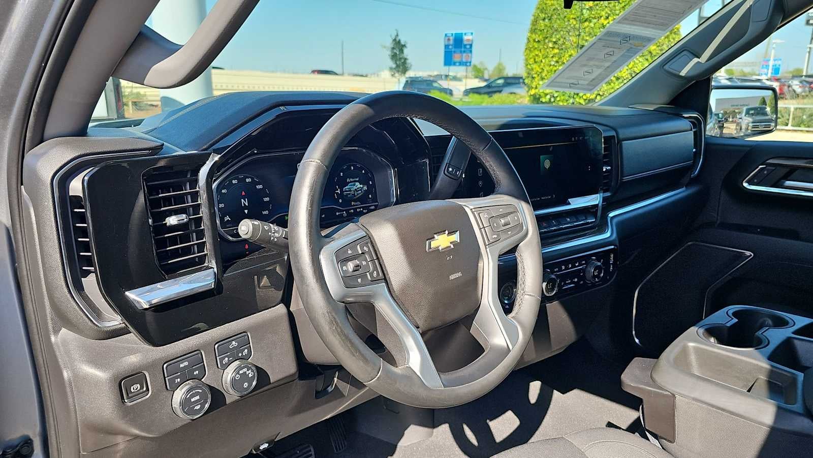 2023 Chevrolet Silverado 1500 LT (2FL)