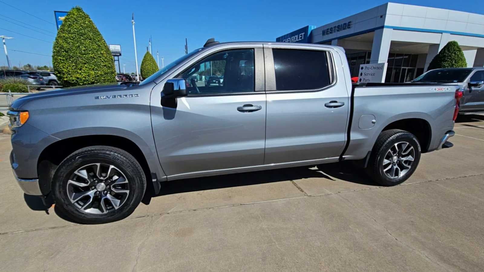 2023 Chevrolet Silverado 1500 LT (2FL)