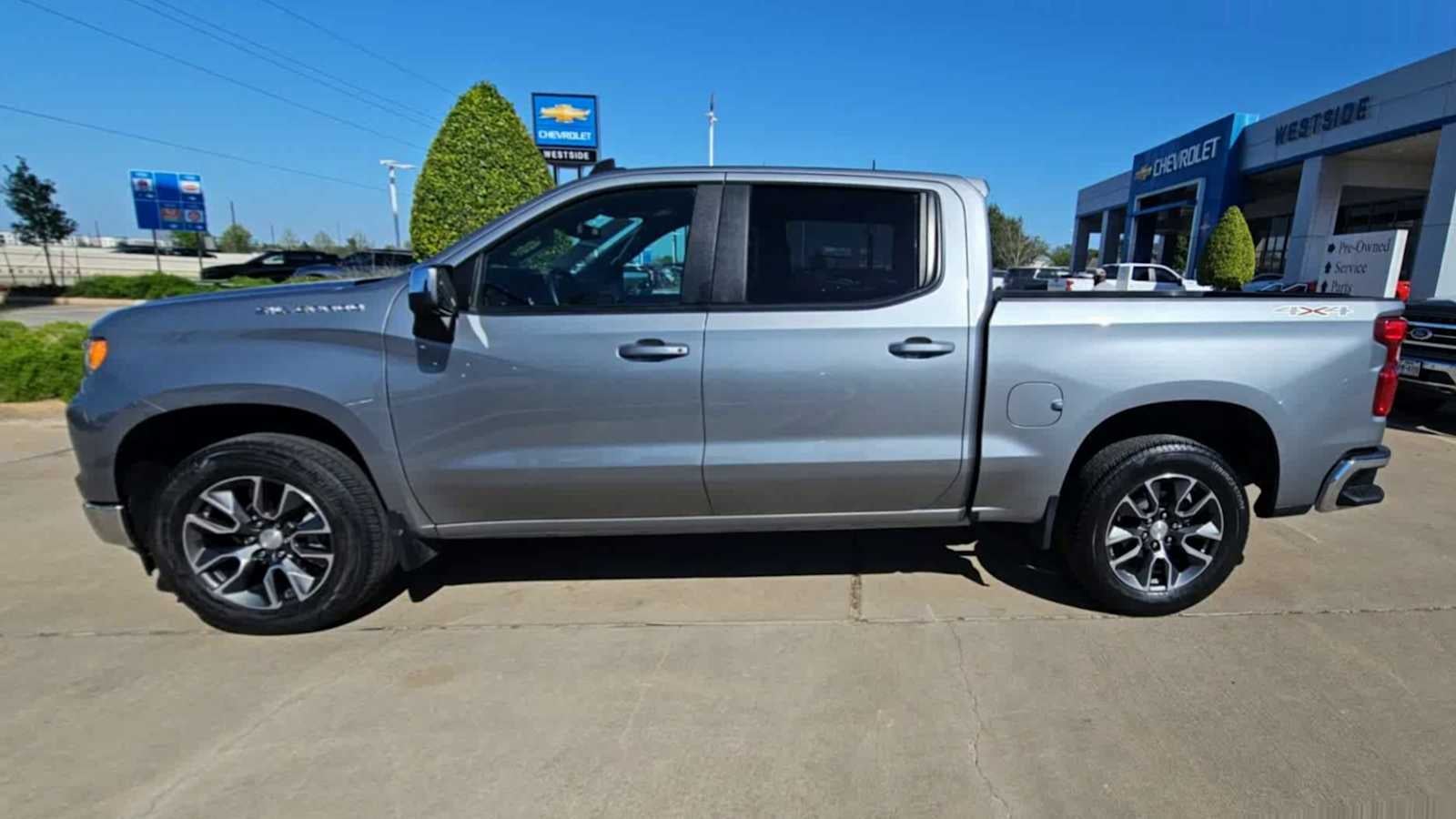 2023 Chevrolet Silverado 1500 LT (2FL)