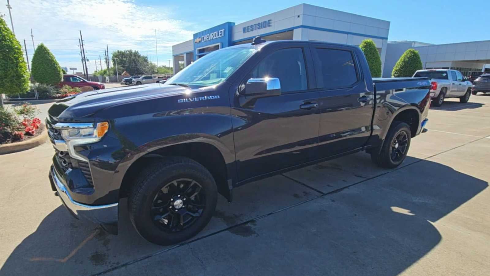 2023 Chevrolet Silverado 1500 LT (2FL)