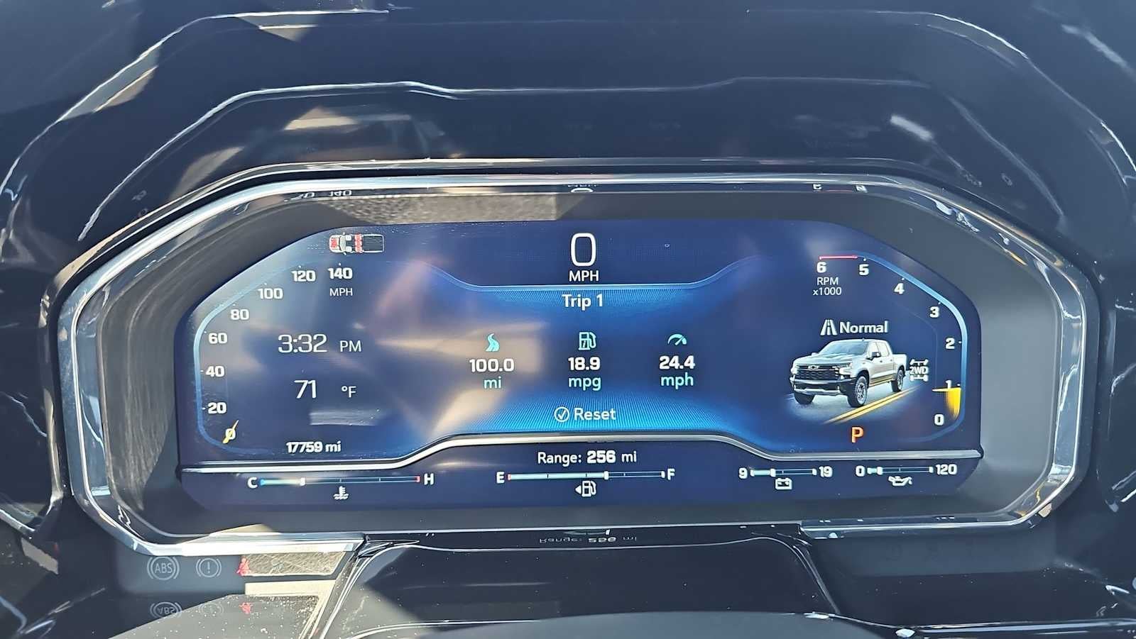 2025 Chevrolet Silverado 1500 ZR2