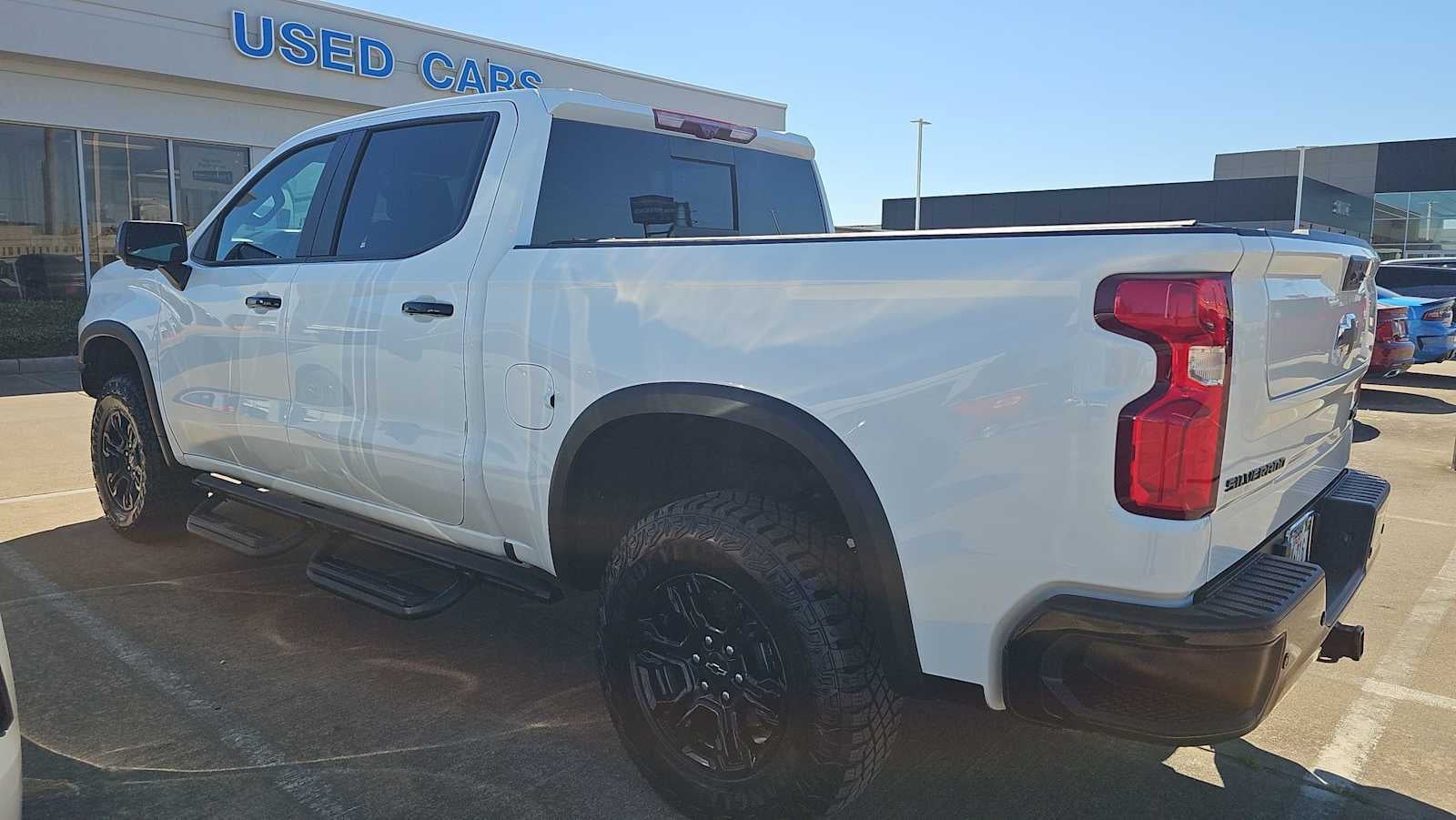 2025 Chevrolet Silverado 1500 ZR2