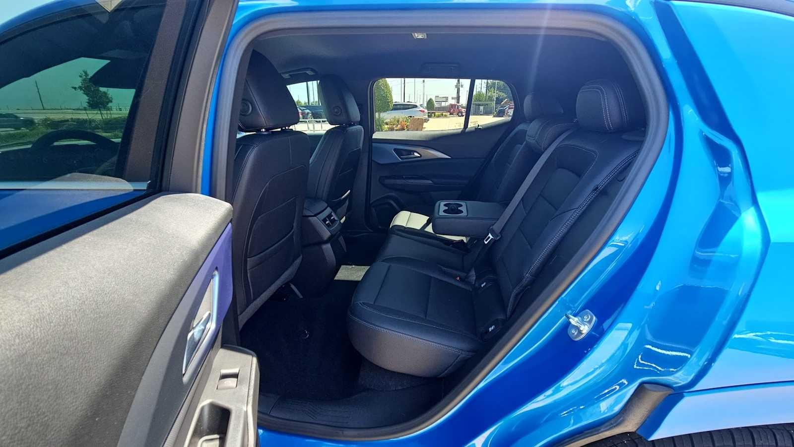 2024 Chevrolet Equinox EV 2LT