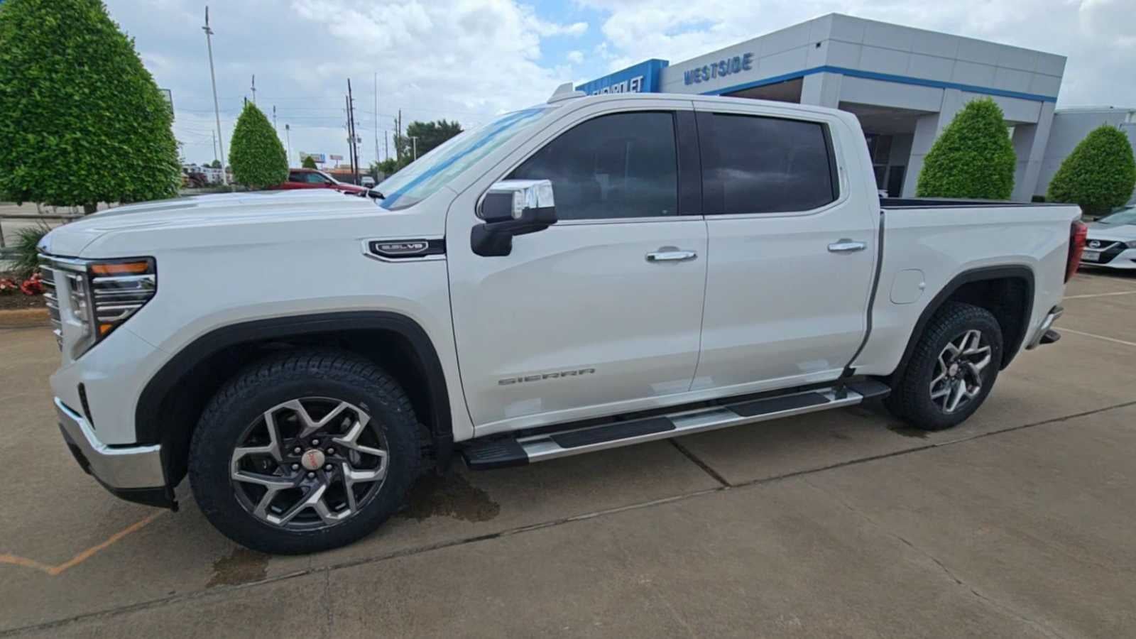 2022 GMC Sierra 1500 SLT