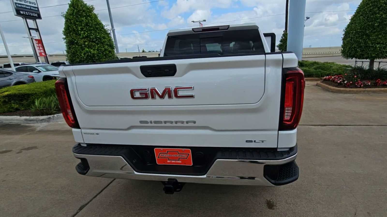 2022 GMC Sierra 1500 SLT