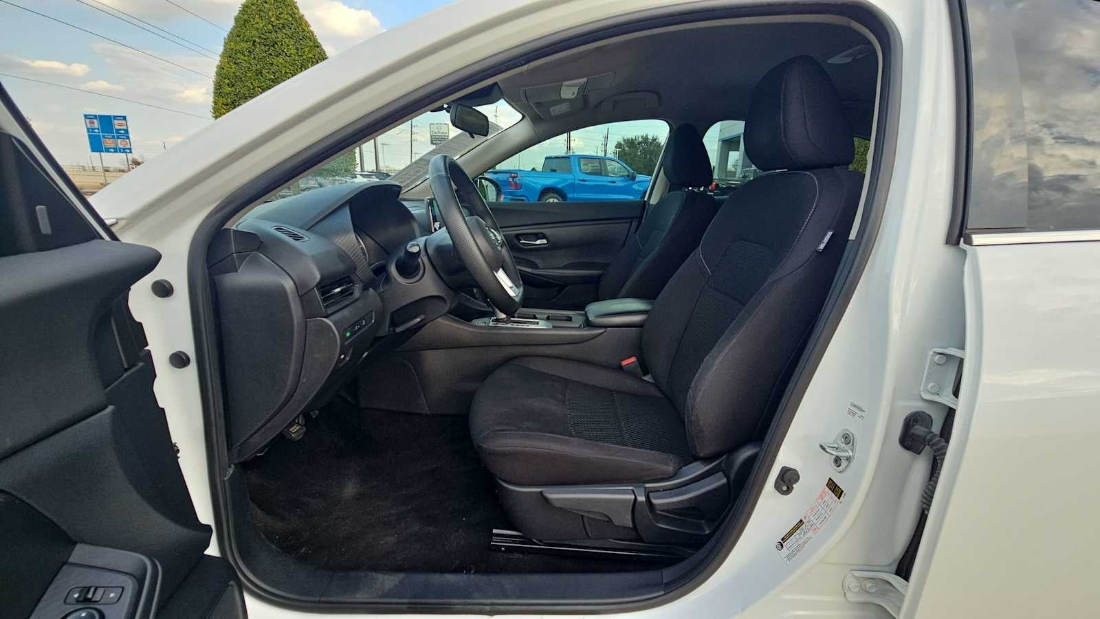 2022 Nissan Sentra S Xtronic CVT