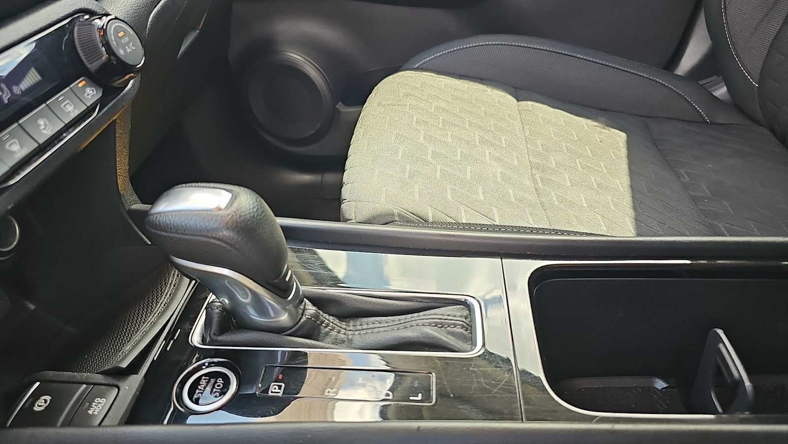 2021 Nissan Kicks SV Xtronic CVT
